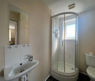 Studio to rent - Photo 6