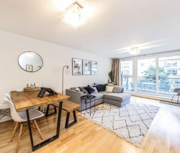 2 bedroom flat to rent - Photo 1