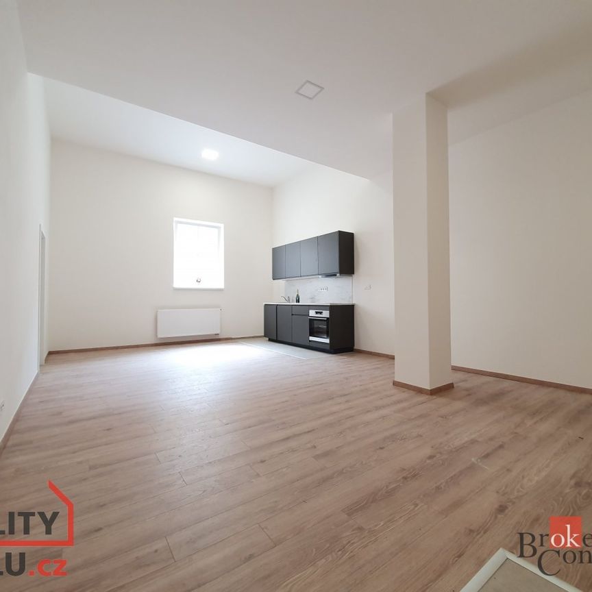 Pronájem bytu 1+kk a garsoniéry 47 m² - Фото 1