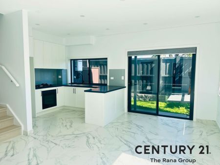 Multiple 2 & 3bhk Brand New Townhouses for Rent – Just 13–15 Minutes Walk to Seven Hills Station! - Photo 3