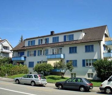 Beautiful 2.0-room apartment in Zurich-Seebach! - Photo 2