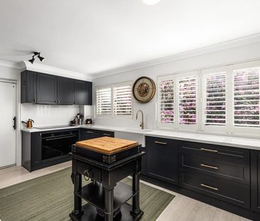 MODERN TWO BEDROOM APARTMENT IN HEART OF ST MARYS - Photo 5