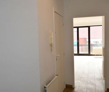 Appartement te huur in Ganshoren voor € 1.050 met 2 slaapkamers - Foto 4