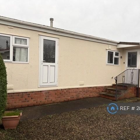 2 bedroom detached house to rent - Photo 1