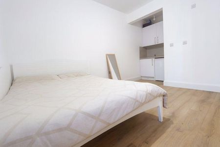 Property to rent - Photo 3