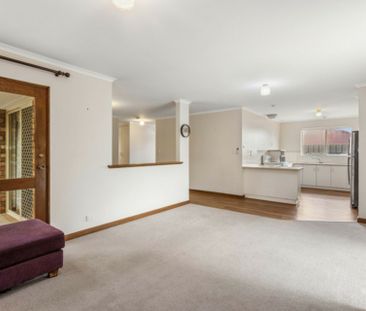 3 Bedroom family home - Photo 6