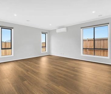 Beautiful Family home - Photo 2