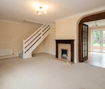 3 bedroom detached house to rent - Photo 2
