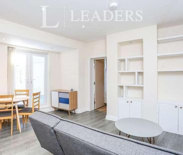 Station Approach, West Byfleet, KT14 - Photo 6