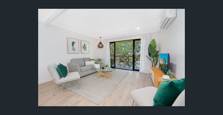 MOVE BEFORE CHRISTMAS! - Photo 3