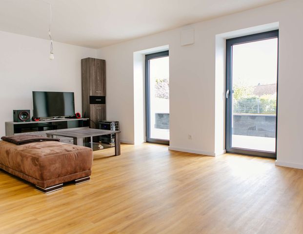 Exklusiver und moderner Wohntraum mit Garten! - Photo 1