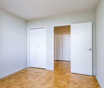 2960 Don Mills Rd - Photo 3