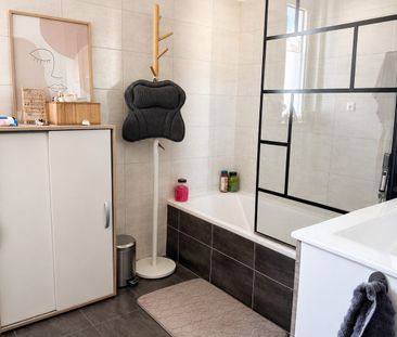 Location Appartement 3 pièces 68m² MITTELHAUSBERGEN 67206 - Photo 4