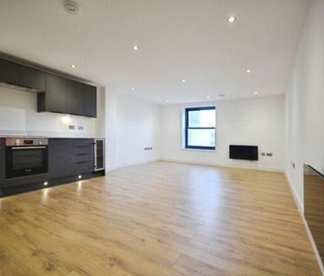 3 bedroom flat to rent - Photo 2