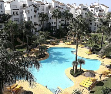 Middle Floor Apartment · Costalita - Photo 2