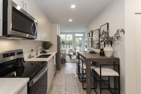 The CoMo Apartments - Photo 5