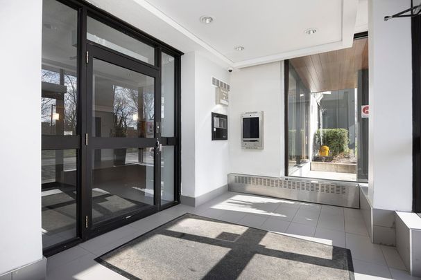 Eglinton Residences - Photo 1