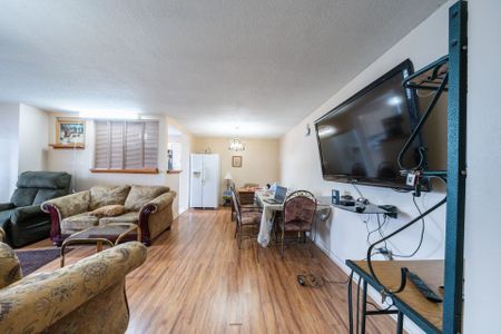 For Lease - 18 Knightsbridge Road Unit# 1210, Brampton, Ontario - Photo 3