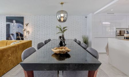 Luxury Villa for rent in Nueva Andalucia, Andalusia - Photo 5