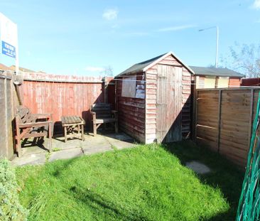 2 bedroom house to rent - Photo 2