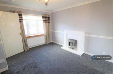 2 bedroom terraced house to rent - Photo 2
