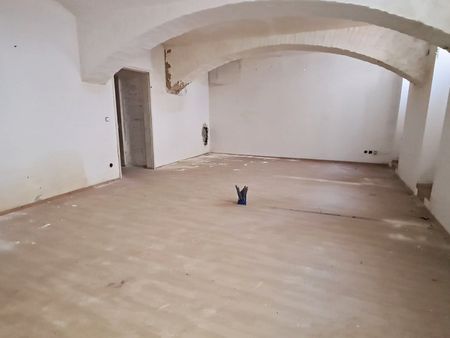 HILLERSTRASSE, straßenseitige 86 m² Lagerfläche oder Hobbyraum, 2 Räume, Parkettböden, Kellergeschoß - Photo 3