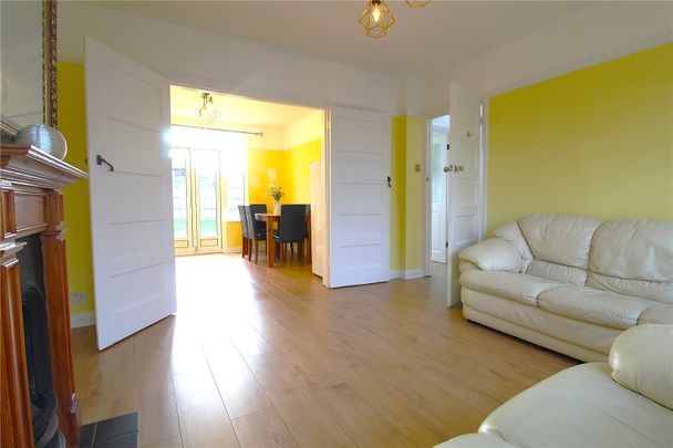 Penn Close, Greenford, UB6 9NS - Photo 1