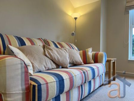 Let – Lathom Mews, Southport – Available Immediately - Photo 4