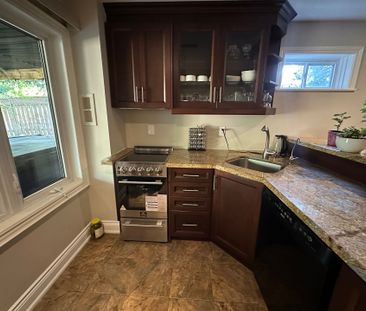 For Lease - 30 Knole Haven Drive Unit# Lower, Aurora, Ontario - Photo 5