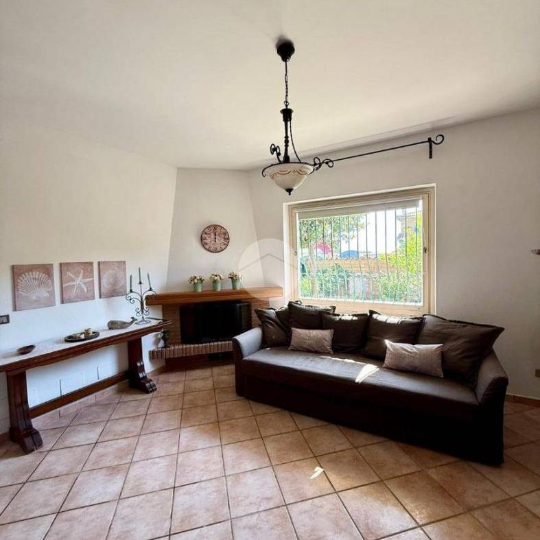 Villa plurifamiliare via delle Castalidi 4, Lido di Cincinnato - Sirene, Anzio - Photo 1