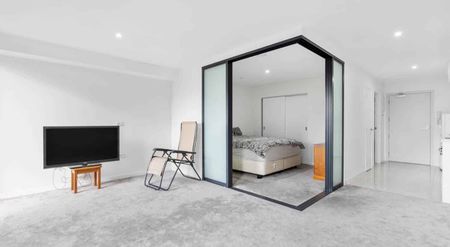 Perfect for Airport, Middlemore workers, singl... - Photo 3