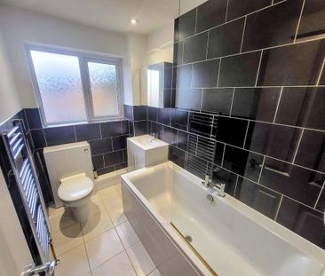 3 bedroom terraced house to rent - Photo 5