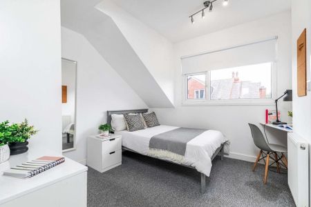 4 bedroom house to rent - Photo 3