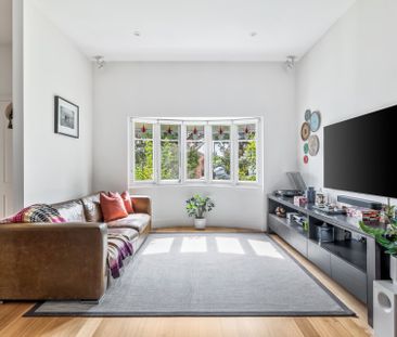 Thinking of selling? Contact our agent - Photo 1