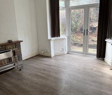 3 bedroom semi-detached house to rent - Photo 3