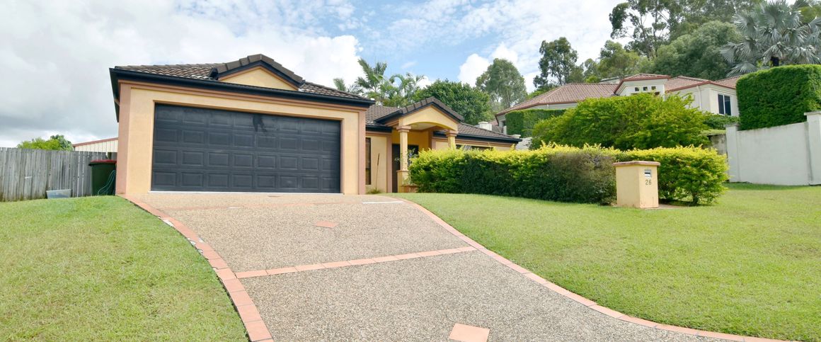 SPACIOUS & MODERN 4-BEDROOM HOME WITH OUTDOOR ENTERTAINMENT SPACE AND A SHED - Photo 1