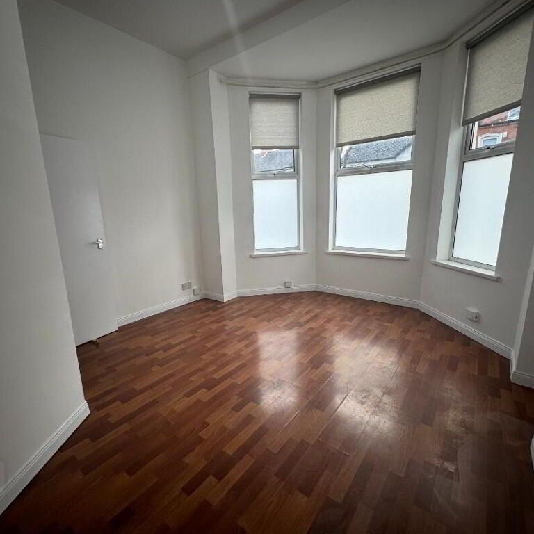 Apartment 1 32 North Parade, Belfast, BT7 2GG - Photo 1