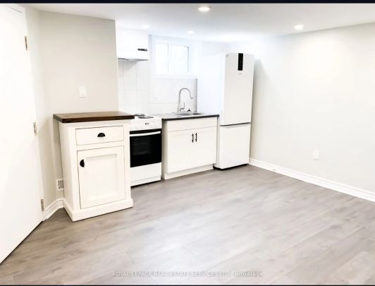 36 Dayton Avenue #Unit B - Photo 1