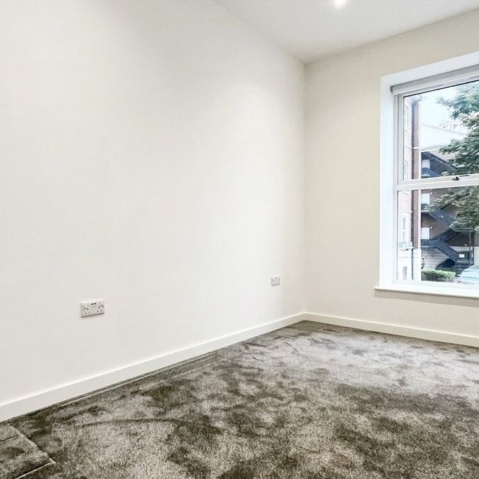 2 bedroom property to rent - Photo 1