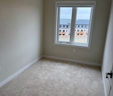 For Lease - 660 Colborne Street Unit# 147, Brantford, Ontario - Photo 2