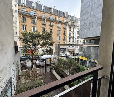 Location Appartement 1 pièce 27m² PARIS 20ème - Photo 4