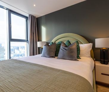 3 bedroom flat to rent - Photo 5