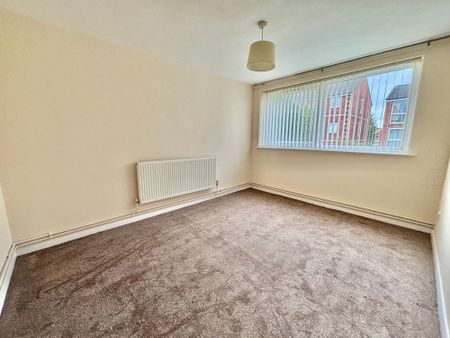 Coton Road, Nuneaton, CV11 - Photo 2