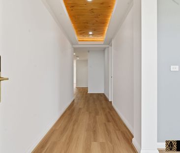 13 Conway Circuit, Aintree, Vic 3336 - Photo 3