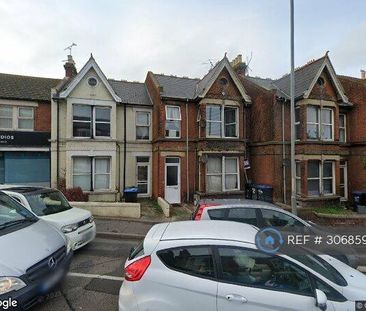 3 bedroom maisonette to rent - Photo 3