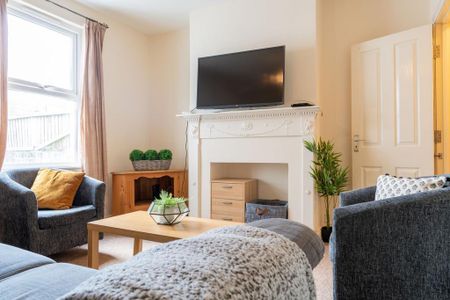 5 bedroom house to rent - Photo 3