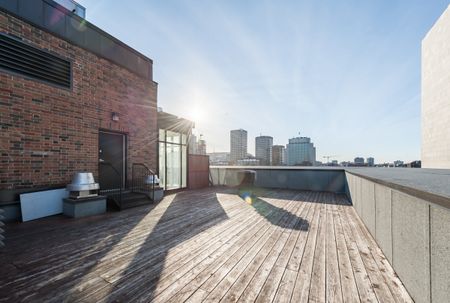 Luxueux condo d’environ 1200 pc au 9e étage, comprenant 2 chambres & 2 salles de bains, offert à louer avec électros inclus - Photo 5