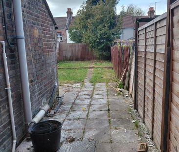 3 bedroom terraced house to rent - Photo 3