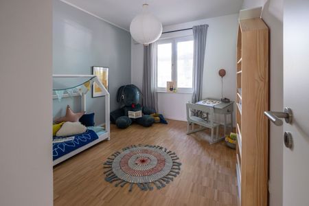 Familienparadies mit Garten - Großzügige 4-Zimmerwohnung mit Stil - Foto 5