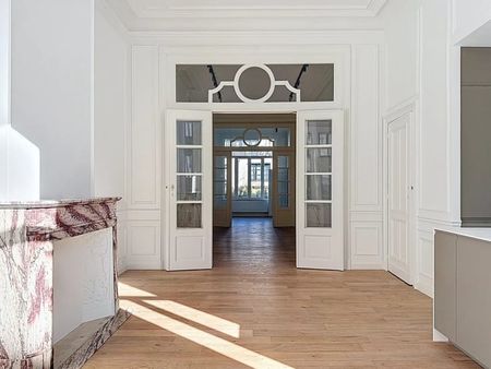 Appartement te huur - Foto 2